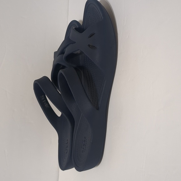 CROCS Kelli Sandal dark blue women size 9 - Picture 4 of 8